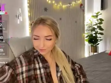 Chaturbate Best live sex cam show of ohmyemma