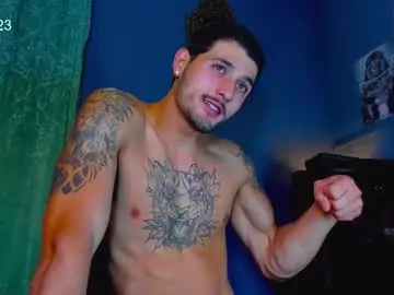 Chaturbate Nude Webcam of alejo_323__