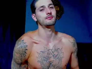 Chaturbate Live Sex Cam of alejo_323__