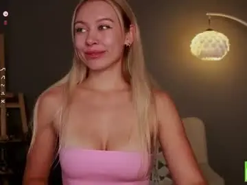 Chaturbate Live Porn of aleksa_cutie