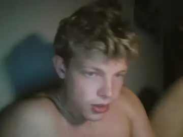 Chaturbate Live Sex Cam of alexcoxx21