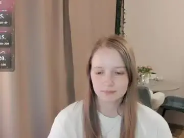 Chaturbate Live Sex Cam of alisha_ley