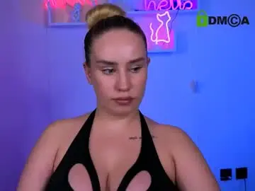 Chaturbate Live Sex Cam of asol_muah