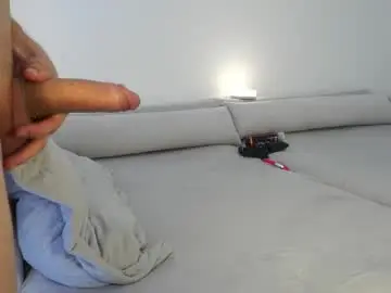 Chaturbate Sex Cam of chloesweetdreams