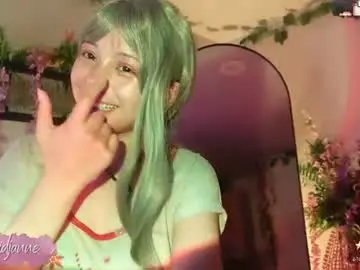 Chaturbate Free Porn Cam of loidjanne