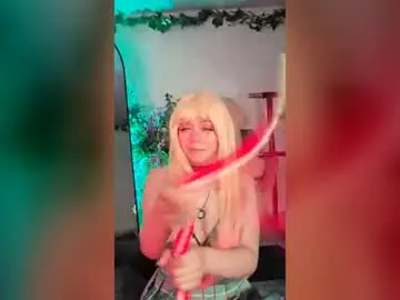 Chaturbate Live Sex Cam of loidjanne