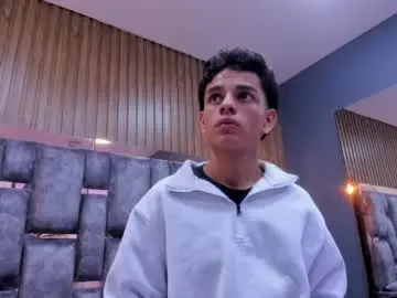 Chaturbate Live Sex Cam of owen__johnson