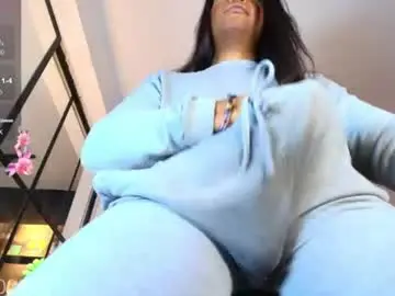Chaturbate Nude Webcam of sara_beautyxx
