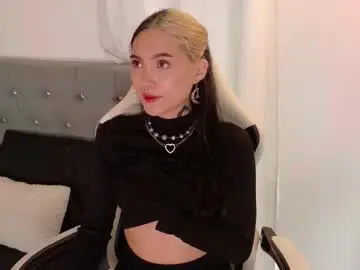 Chaturbate Free Live Porn of sara_queen9