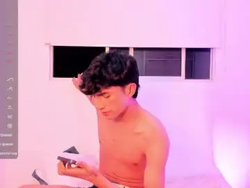 Chaturbate Sex Cam of erick_velveth