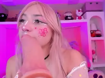 Chaturbate Live Sex Cam of foxy_franshesca