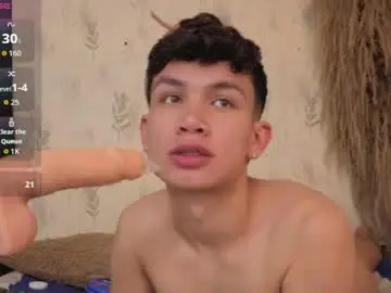 Chaturbate Adult Webcams of isaac_luxxx