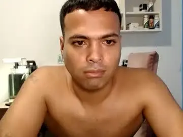 Chaturbate Live Porn of andresfern