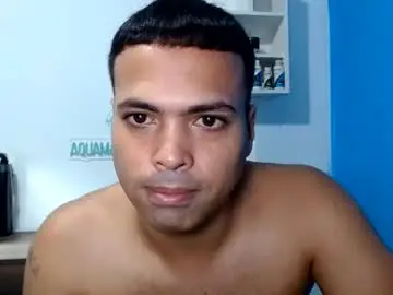 Chaturbate Nude Webcam of andresfern
