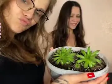 Chaturbate Watch Live Sex Cams of deepcute_