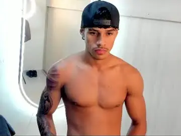 Chaturbate Live Sex Cam of joao_da_silva19