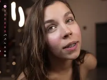 Chaturbate Best live sex cam show of mon1_day