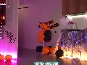 Chaturbate Live Porn of mon1_day