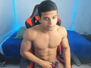 Chaturbate Best live sex cam show of oliver_thompsson