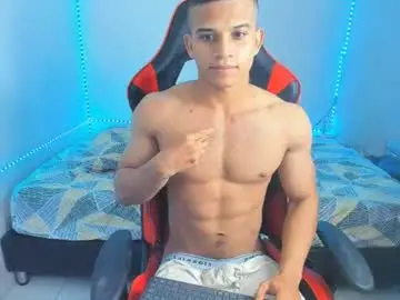 Chaturbate Best live sex cam show of oliver_thompsson