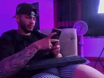 Chaturbate Adult Video Chat of vincentblack_