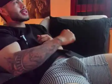 Chaturbate Private Sex Chat of vincentblack_