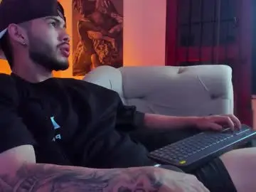 Chaturbate Free Live Porn of vincentblack_