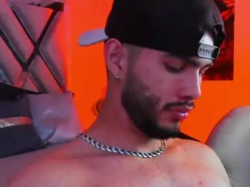 Chaturbate Live Sex Cam of vincentblack_