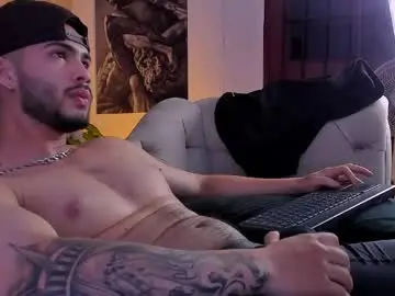 Chaturbate Adult Video Chat of vincentblack_