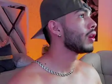 Chaturbate Live Sex Cam of vincentblack_