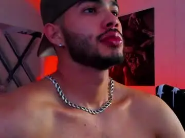 Chaturbate Free Live Porn of vincentblack_