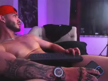 Chaturbate Live Sex Cam of vincentblack_