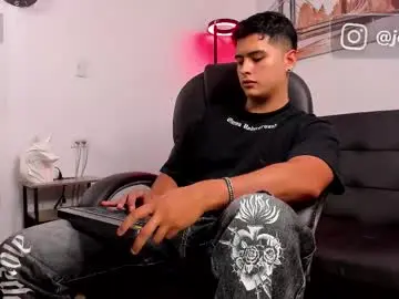 Chaturbate Free Live Porn of _juanes__