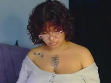 Chaturbate Live Sex Cam of alessia_temptation