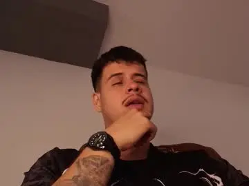 Chaturbate Private Sex Chat of bjorn_steels