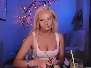 Chaturbate Live Sex Cam of daisyy888