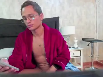Chaturbate Sex Cam of damian_garciaah