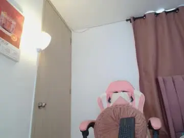 Chaturbate Adult Video Chat of emmily_forever