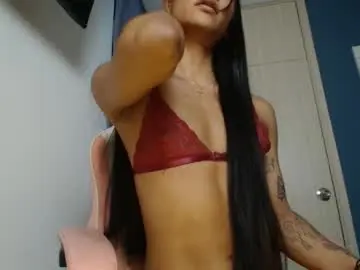 Chaturbate Sex Cam of emmily_forever
