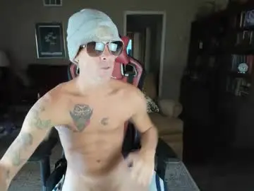 Chaturbate Free Porn Cam of machinecumkelly69