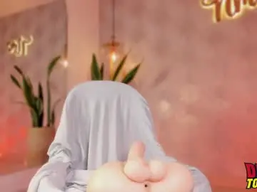 Chaturbate Free Porn Cam of nicolemorelli2