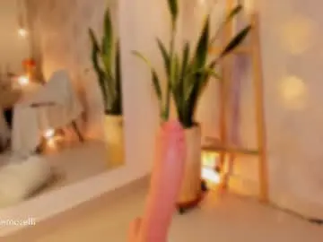 Chaturbate Live Sex of nicolemorelli2