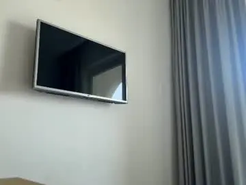 Chaturbate Live Sex Cam of sharlenechenier