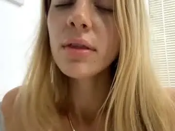 Chaturbate Live Porn of sharlenechenier
