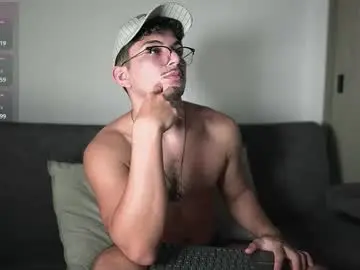 Chaturbate Adult Webcams of simoon_01