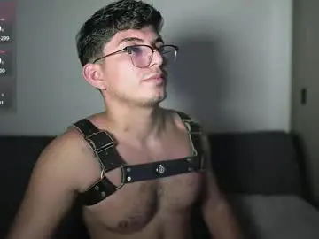 Chaturbate Free Live Porn of simoon_01