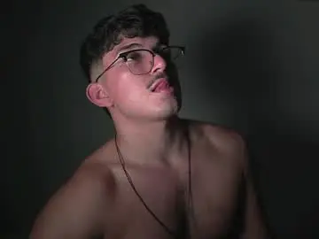 Chaturbate Best live sex cam show of simoon_01