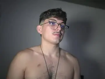 Chaturbate Live Sex of simoon_01