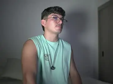 Chaturbate Live Sex of simoon_01