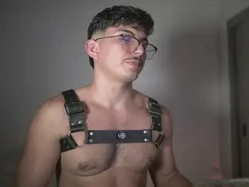 Chaturbate Best live sex cam show of simoon_01